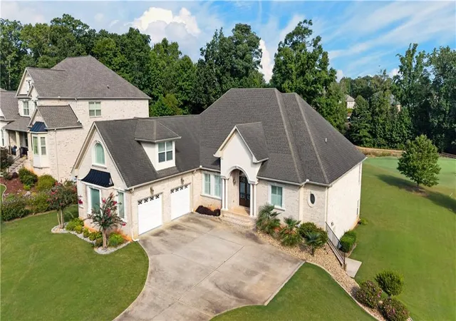 Photo 3 of Single family home for sale at 2308 Braunsroth Ln, Hampton, GA 30228 | MLS# 7820020 | Listing updated on 2026-10-08