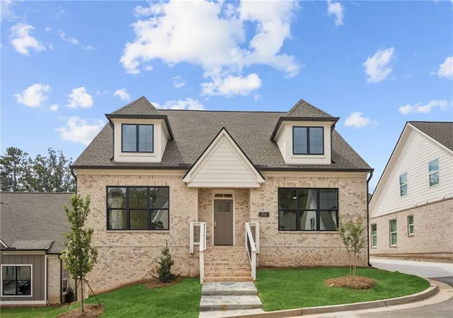 Homes for sale in Roswell, GA | 106 Cottage Gate Ln, Roswell, GA 30076 | MLS# 7791927