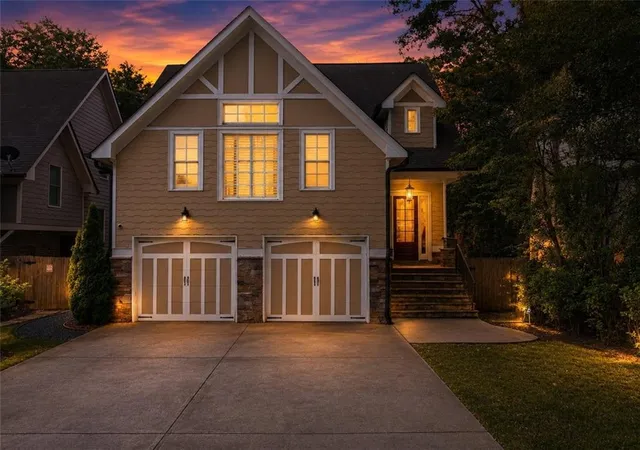 1st image of 1041 Pine Grove Ave Ne, Brookhaven, GA 30319 | MLS# 7800511
