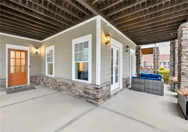 Photo 2 of Single family home for sale at 912 Luther St NW, Atlanta, GA 30318 | MLS# 7705945 | Listing updated on 2026-08-31