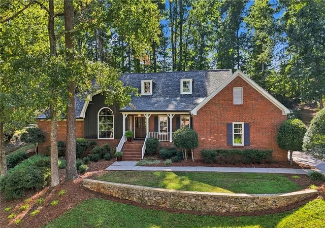 Photo 1 of Sale Pending at 150 Clipper Bay Dr, Alpharetta, GA 30005 | MLS# 7855433 | Listing updated on 2026-10-30