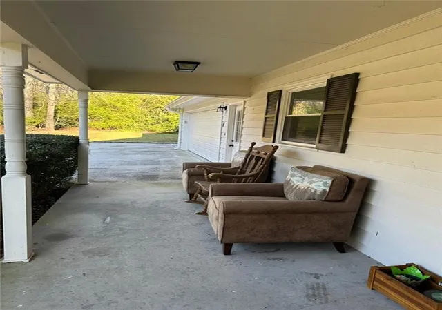 2nd image of 690 Kirkus Dr Se, Conyers, GA 30094 | MLS# 7737472