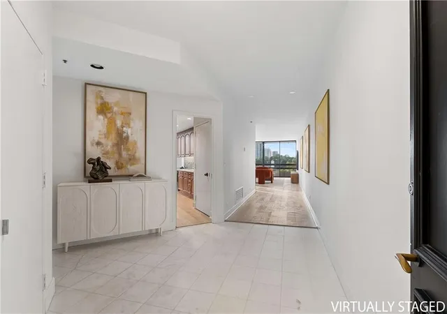 2nd image of 2660 Peachtree Rd Nw #11E, Atlanta, GA 30305 | MLS# 7767292
