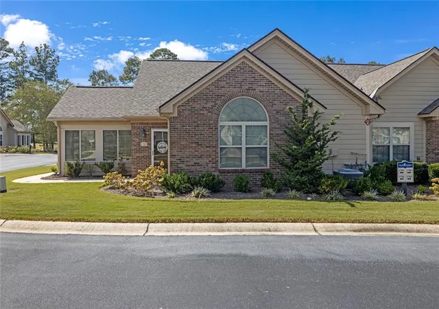 2nd image of 1701 Silver Summit Dr Se Dr Se, Conyers, GA 30094 | MLS# 7816817
