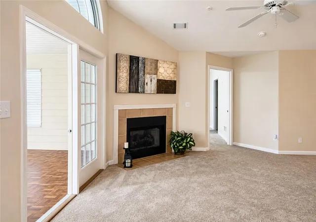 Photo 3 of Sale Pending at 1701 Silver Summit Dr SE, Conyers, GA 30094 | MLS# 7816817 | Listing updated on 2026-09-16