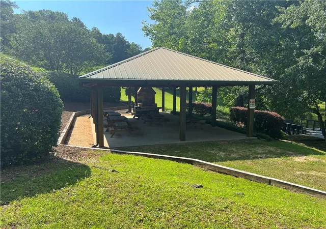 Homes for sale in Marble Hill, GA | 543 Cove Lake Dr, Marble Hill, GA 30148 | MLS# 7767184