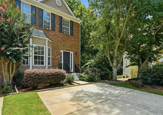 Photo 2 of Townhouse for sale at 4948 Oak Meadow Ln, Oakwood, GA 30566 | MLS# 7808054 | Listing updated on 2026-07-22