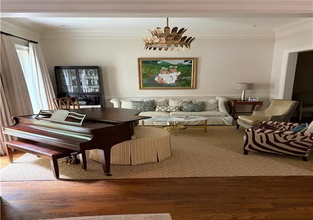 Photo 4 of Townhouse for sale at 39 W Wesley Rd NW #2, Atlanta, GA 30305 | MLS# 7811530 | Listing updated on 2026-08-10