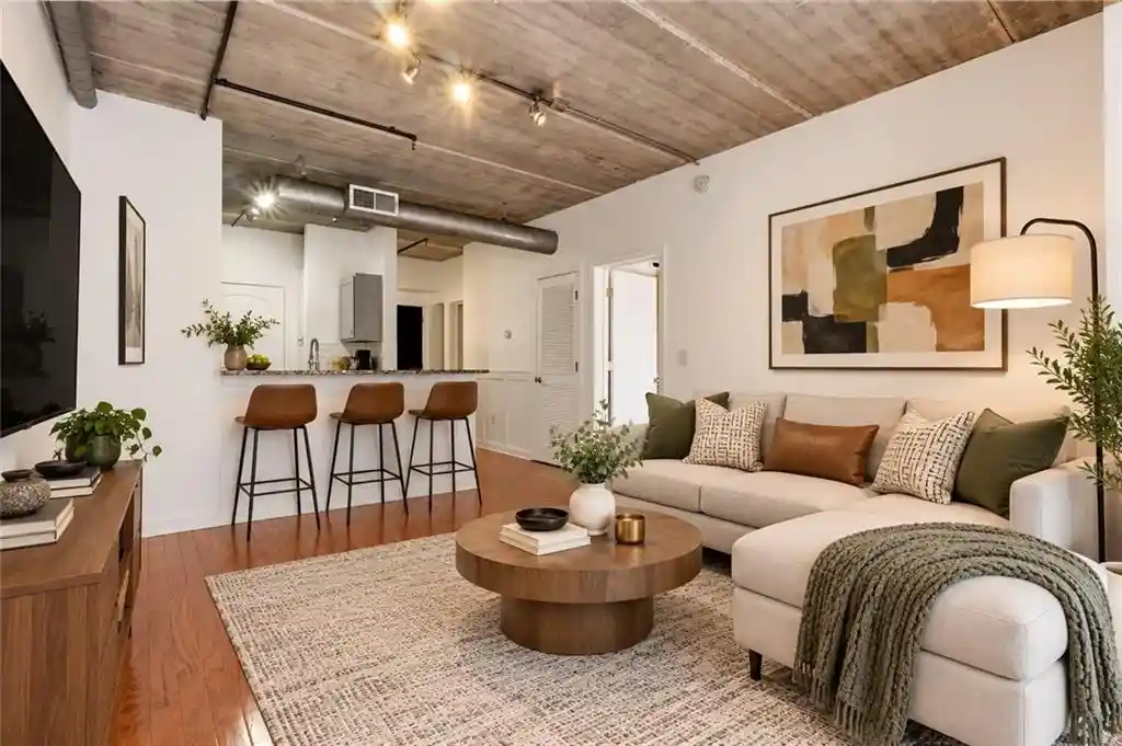 Listing Photo 1 - Condo for sale in 800 Peachtree St Ne located at 800 Peachtree St Ne, Atlanta, GA 30308 - Unit #1102