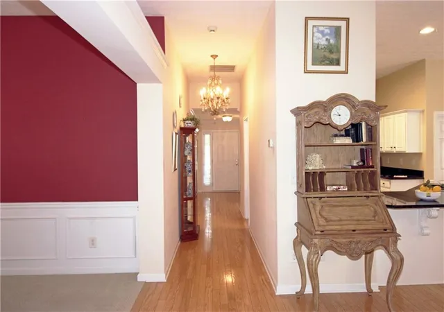 5th image of 930 Livery Cir, Lawrenceville, GA 30046 | MLS# 7759602