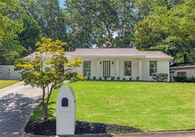 Photo 1 of Sale Pending at 317 Crestview Cir, Roswell, GA 30075 | MLS# 7809770 | Listing updated on 2026-08-28