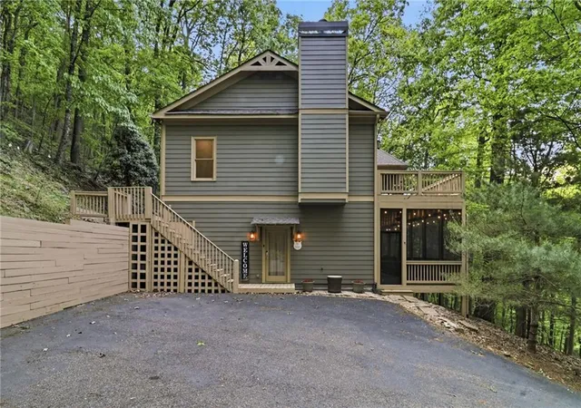 2nd image of 1105 Valley View Dr, Jasper, GA 30143 | MLS# 7737045