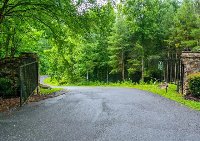 Homes for sale in Ellijay, GA | 00 Roaring Forks Ln, Ellijay, GA 30540 | MLS# 7788728