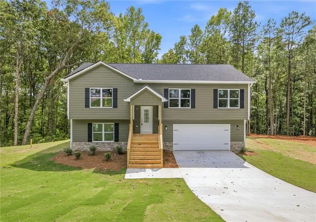 35th image of 284 Stonington Dr, Mount Airy, GA 30563 | MLS# 7819757