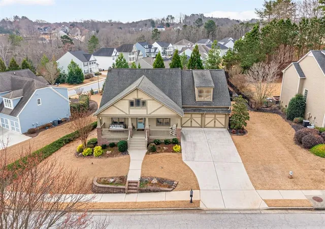 Photo 2 of Single family home for sale at 6009 Grand Reunion Dr, Hoschton, GA 30548 | MLS# 7773925 | Listing updated on 2026-08-30