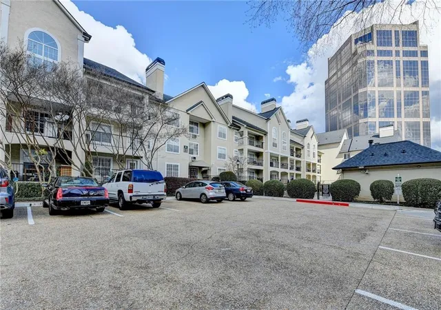 Homes for sale in Atlanta, GA | 3655 Habersham Rd #APT 311, Atlanta, GA 30305 | MLS# 7732494