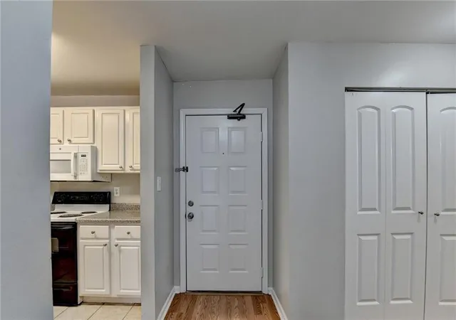 Homes for sale in Atlanta, GA | 3655 Habersham Rd #APT 311, Atlanta, GA 30305 | MLS# 7732494