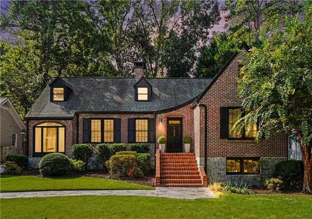Photo 1 of Single family home for sale at 839 Wildwood Rd Ne, Atlanta, GA 30324 | MLS# 7858054 | Listing updated on 2026-10-23