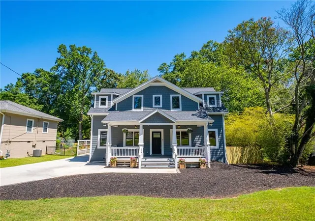Photo 3 of Single family home for sale at 2260 Wallace Dr, Atlanta, GA 30341 | MLS# 7745472 | Listing updated on 2026-09-30