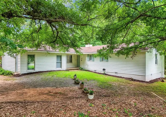1st image of 12160 Arnold Mill Rd, Roswell, GA 30075 | MLS# 7791945