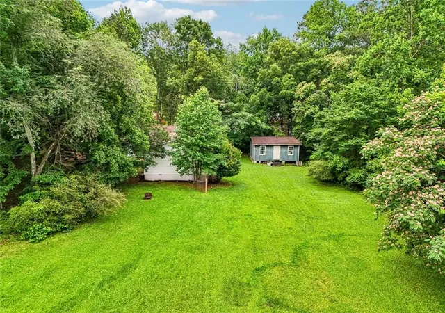 37th image of 12160 Arnold Mill Rd, Roswell, GA 30075 | MLS# 7791945