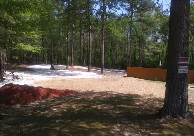 2nd image of 3107 Riviera Dr Nw, Conyers, GA 30012 | MLS# 6931400