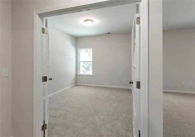 Photo 4 of Sale Pending at 7761 Sandpiper Dr, Douglasville, GA 30134 | MLS# 7780564 | Listing updated on 2026-08-07