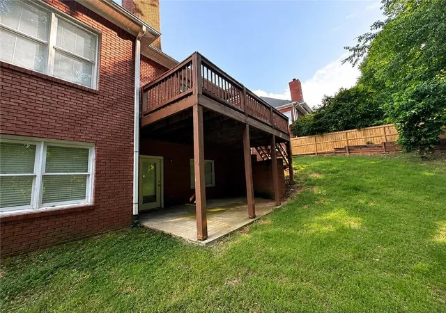 3rd image of 1185 Home Pl Dr, Lawrenceville, GA 30043 | MLS# 7813339