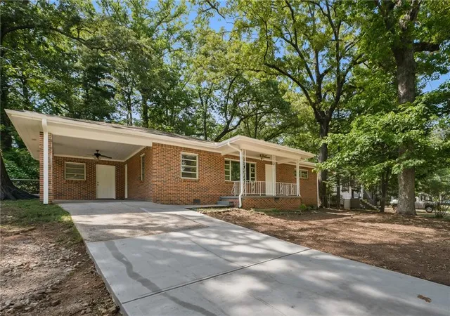 Homes for sale in Forest Park, GA | 4707 City View Dr, Forest Park, GA 30297 | MLS# 7766138