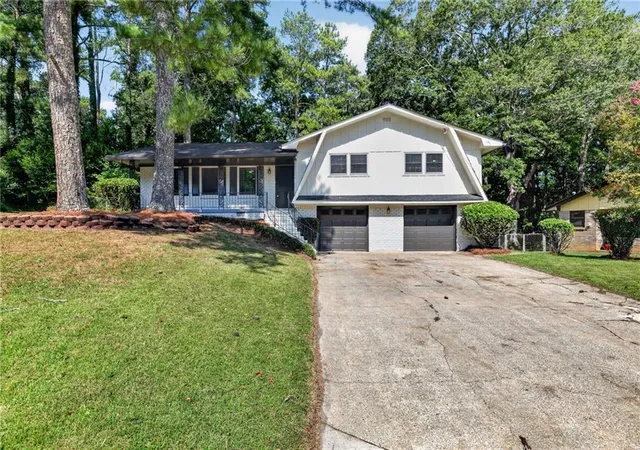 2nd image of 5675 Morning Creek Cir, College Park, GA 30349 | MLS# 7825668