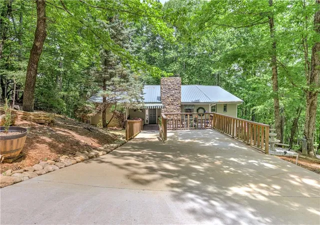 Homes for sale in Sautee Nacoochee, GA | 24 Sal Mountain Wy, Sautee Nacoochee, GA 30571 | MLS# 7752797