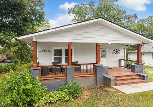 1st image of 21 Martin Luther King Jr Dr, Cartersville, GA 30120 | MLS# 7817609
