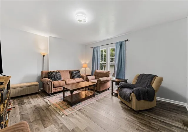 5th image of 21 Martin Luther King Jr Dr, Cartersville, GA 30120 | MLS# 7817609