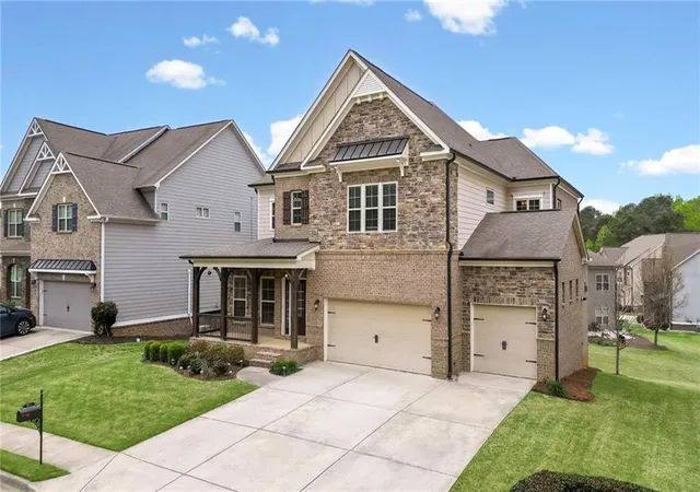 2nd image of 501 La Perla Dr, Sugar Hill, GA 30518 | MLS# 7817146