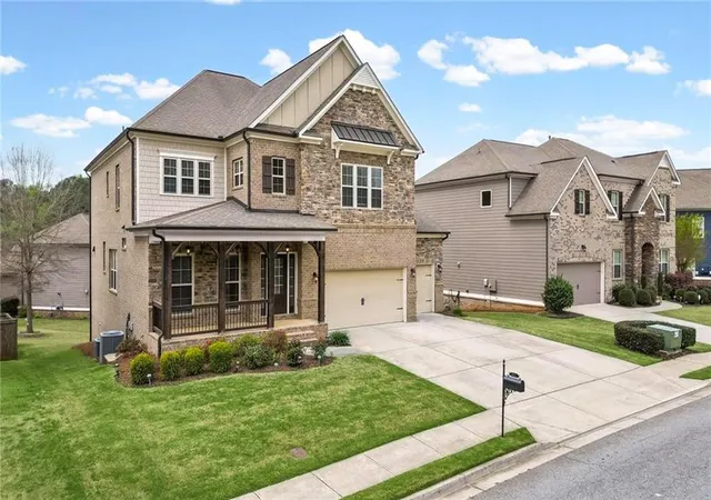 3rd image of 501 La Perla Dr, Sugar Hill, GA 30518 | MLS# 7817146