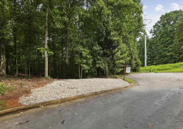 3rd image of 0 Dunraven Pl, Sandy Springs, GA 30328 | MLS# 7721744