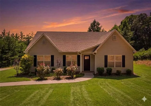 Photo 1 of Sale Pending at 39 Fireside Ridge Dr, Dahlonega, GA 30533 | MLS# 7817856 | Listing updated on 2026-08-26