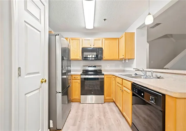 Photo 3 of Sale Pending at 314 Cottonwood Crk Cir, Canton, GA 30114 | MLS# 7804035 | Listing updated on 2026-08-29