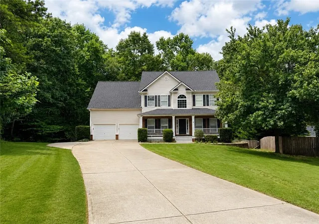 Photo 1 of Sale Pending at 8 Creekside Overlook View, Hiram, GA 30141 | MLS# 7813871 | Listing updated on 2026-08-19