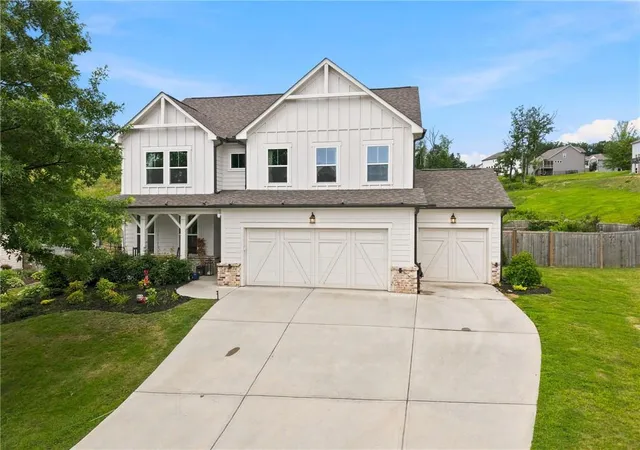 1st image of 23 Mountainbrook Dr Nw, Cartersville, GA 30121 | MLS# 7788434