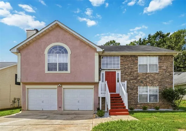 Photo 3 of Sale Pending at 4424 Idlewood Park, Lithonia, GA 30038 | MLS# 7809069 | Listing updated on 2026-10-08