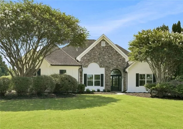 Photo 2 of Single family home for sale at 1950 Harvest Way, Loganville, GA 30052 | MLS# 7822010 | Listing updated on 2026-08-19