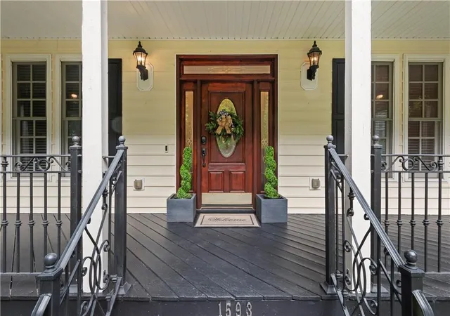 3rd image of 1593 Walkway Ct Sw, Lilburn, GA 30047 | MLS# 7778668
