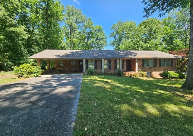 1st image of 2107 Flat Shoals Rd Sw, Conyers, GA 30094 | MLS# 7763891