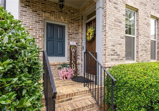 Photo 3 of Single family home for sale at 2658 Telfair Dr, Smyrna, GA 30080 | MLS# 7794491 | Listing updated on 2026-07-12
