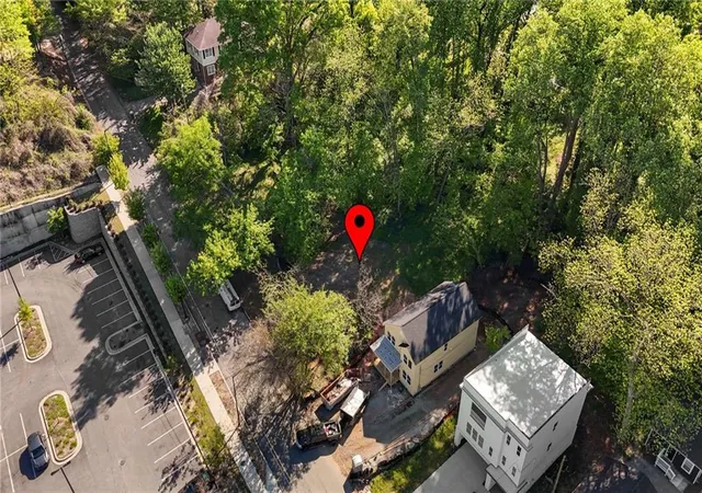 1st image of 512 Nw Pierce Ave Nw, Atlanta, GA 30318 | MLS# 7746107