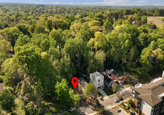 2nd image of 512 Nw Pierce Ave Nw, Atlanta, GA 30318 | MLS# 7746107