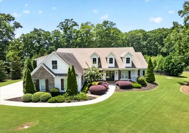 Photo 1 of Single family home for sale at 38 Mattox Rd, Newnan, GA 30263 | MLS# 7828997 | Listing updated on 2026-08-29