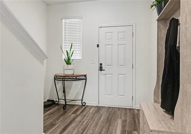 4th image of 3556 Bluebird Ct Sw, Atlanta, GA 30331 | MLS# 7764498