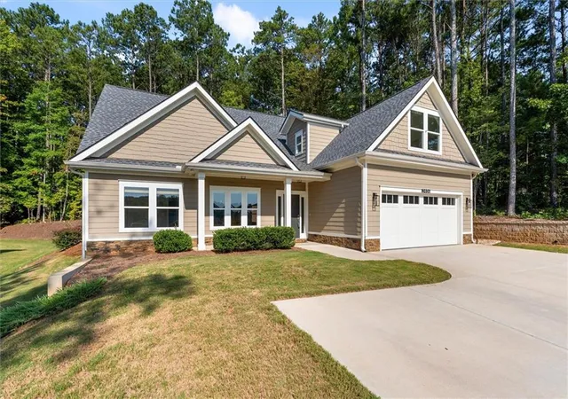 Photo 3 of Single family home for sale at 2406 Battle Dr, Villa Rica, GA 30180 | MLS# 7829498 | Listing updated on 2026-08-30